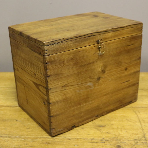 Small Pine Box