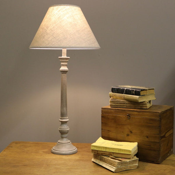 Lund lamp base with linen shade