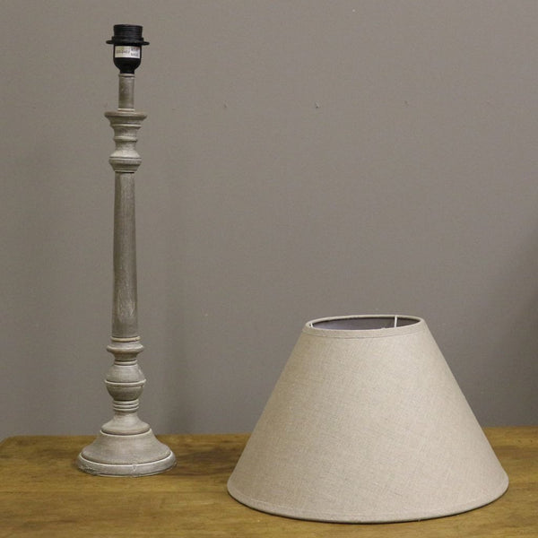 Lund lamp base with linen shade
