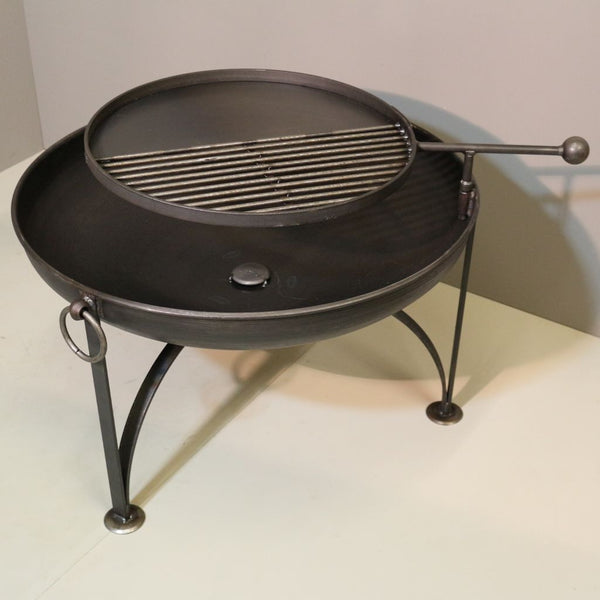 WilyFox 80cm Firepit with Swing BBQ Grill Rack